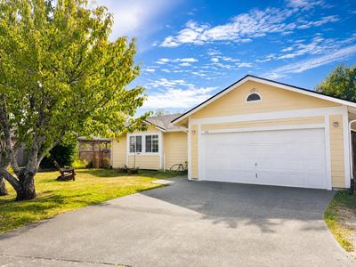 110 Fairfax Ct