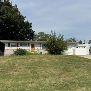 1532 Kingsway Dr
