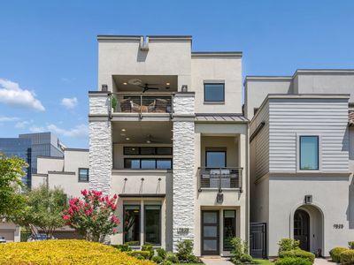 7829 Merit Ln