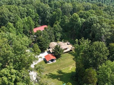 1904 N Woodland Lakes Dr
