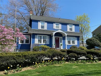 3665 Lufberry Avenue