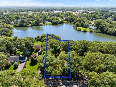 985 Ostrander Avenue