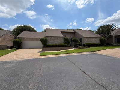 913 Wicket Ct