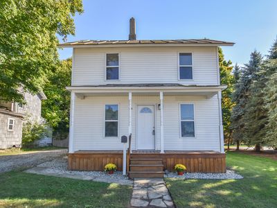 105 W Chicago St