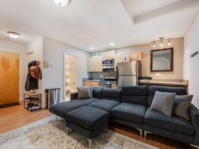 21 Aberdeen St APT B