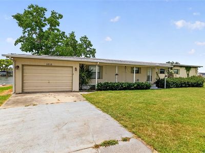 1610 Sunshine Ln