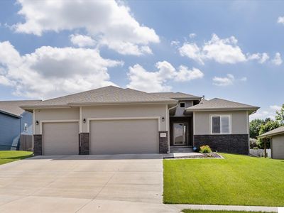 7155 Harvest Dr