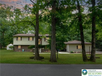 154 Lake Dr