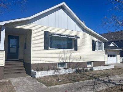 200 N 13th Ave