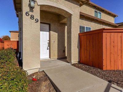 689 Mission De Oro Dr