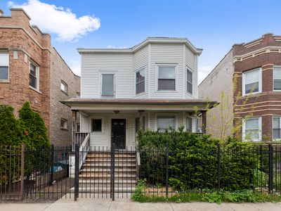 1029 N Leamington Ave