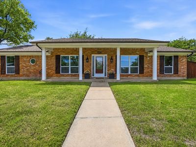 628 Robindale Ct