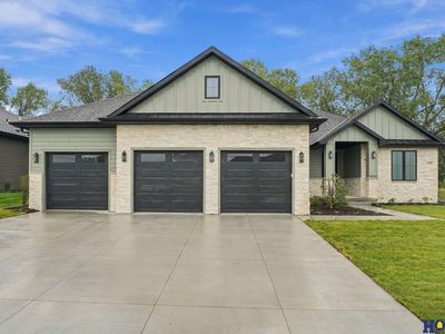 9210 Triana Ln