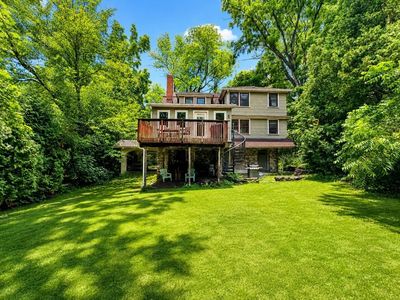 138 Sunset Ave