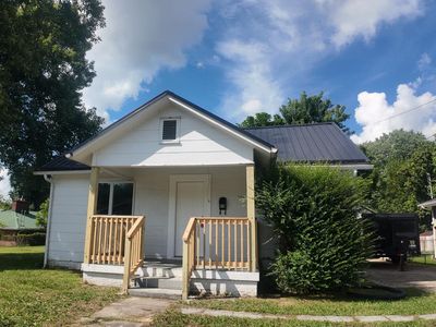 Property at 910 Robertson St, Kingsport, TN