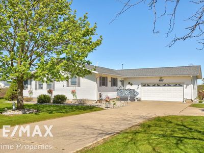 872 Huron Crest Dr