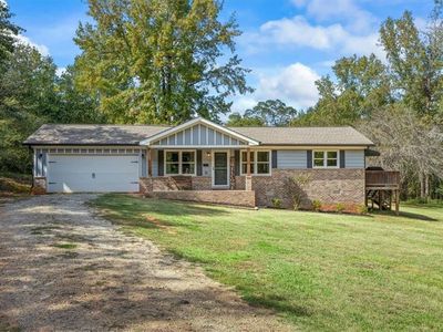 2389 Pond Ln