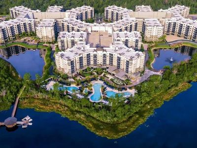 14501 GROVE RESORT AVENUE #2221