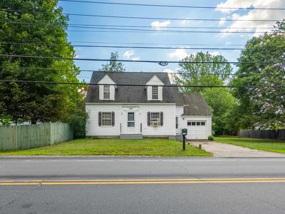 90 W High Street