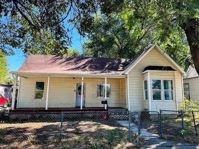 2150 Quincy Ave