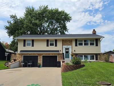 546 Lisa Ln
