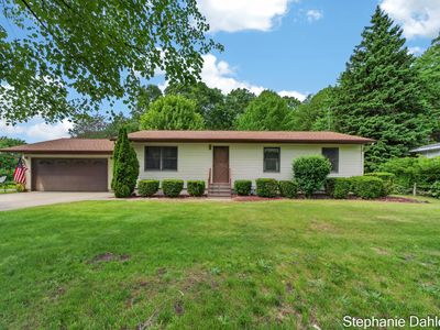 1646 W Giles Rd