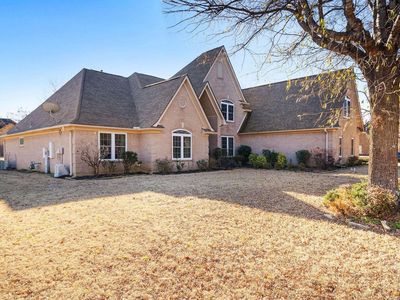 9403 Barkley Manor Cv