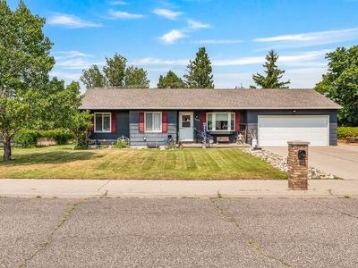 303 Nubias Pl
