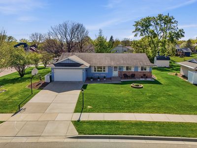 970 Redwood Dr