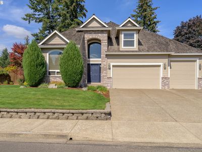 793 NW Michelbook Ct