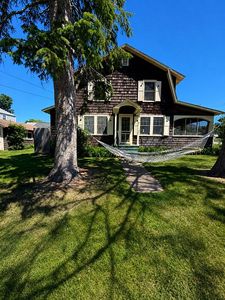 45 Saltaire Dr