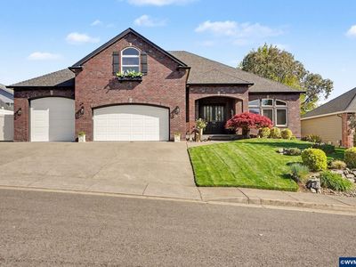 1673 Olympia Ct NW