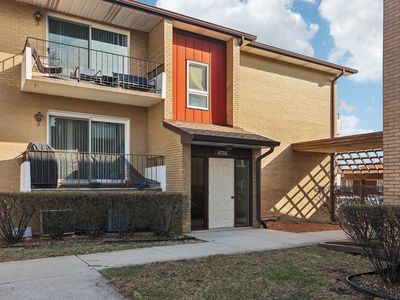 4735 W 105th St APT 204