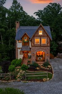 32 Lantern Cove Rd