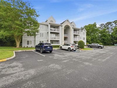 904 Charnell Dr APT 303