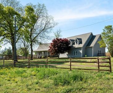 111 N Grant Rd