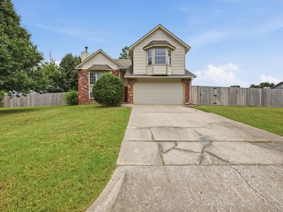 9107 S 85th East Ave