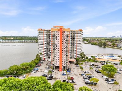 1301 NE Miami Gardens Dr APT 315W