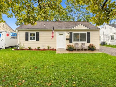 Property at 330 Roosevelt Ave, Elyria, OH