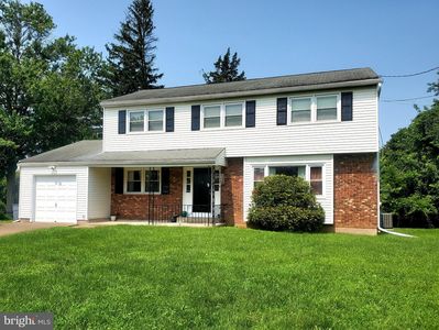 65 Nancy Ln