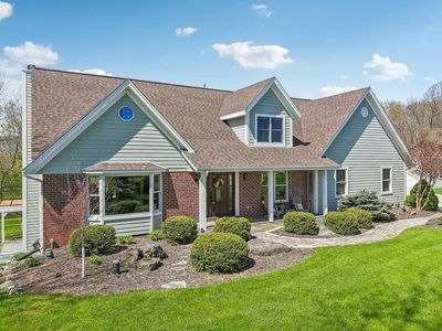 933 Elmwood Way COURT