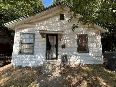 2519 Carpenter Ave