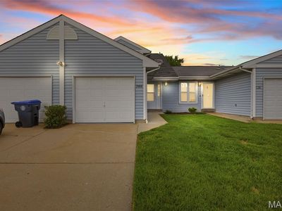 3168 Meadow Trail Dr