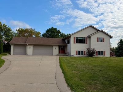 105 Cedar Ct