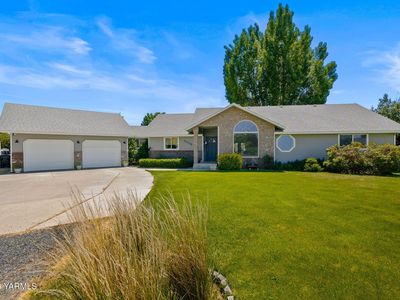 5006 Cayuse Ln