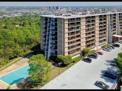 1120 Beacon Pkwy E