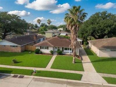 3608 Henican Pl