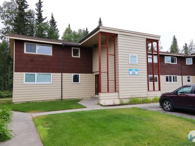 658 Fairbanks St APT B4