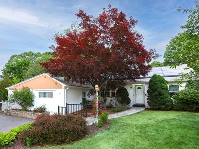 29 Dean Ave