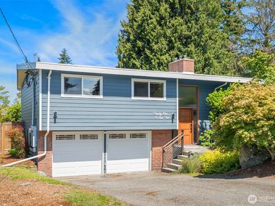 7105 190th Street SW